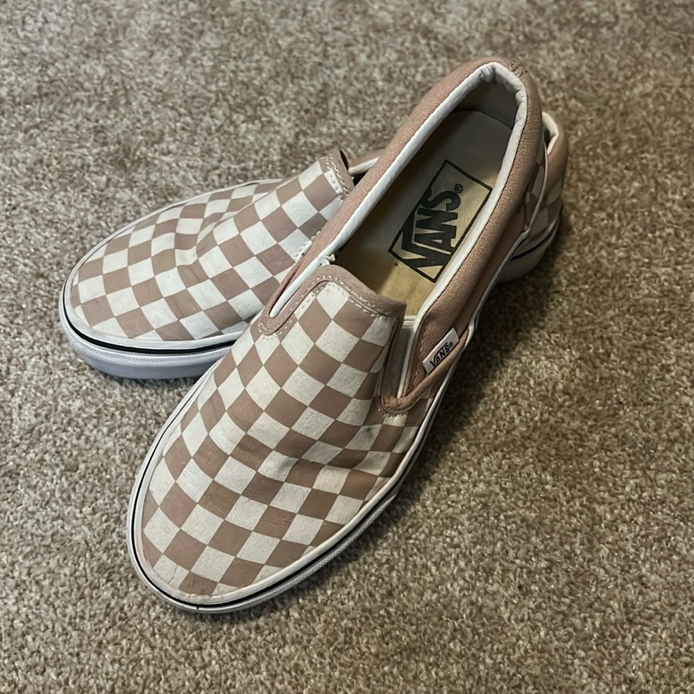 Women’s Checkered Vans